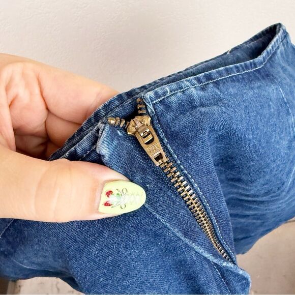 Vintage Guess Denim Jean Mini Skirt Size 32 - Picture 4 of 5